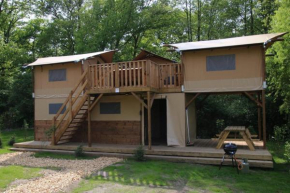 Treehouse tent at the Regge with private sanitary facilities 6 people